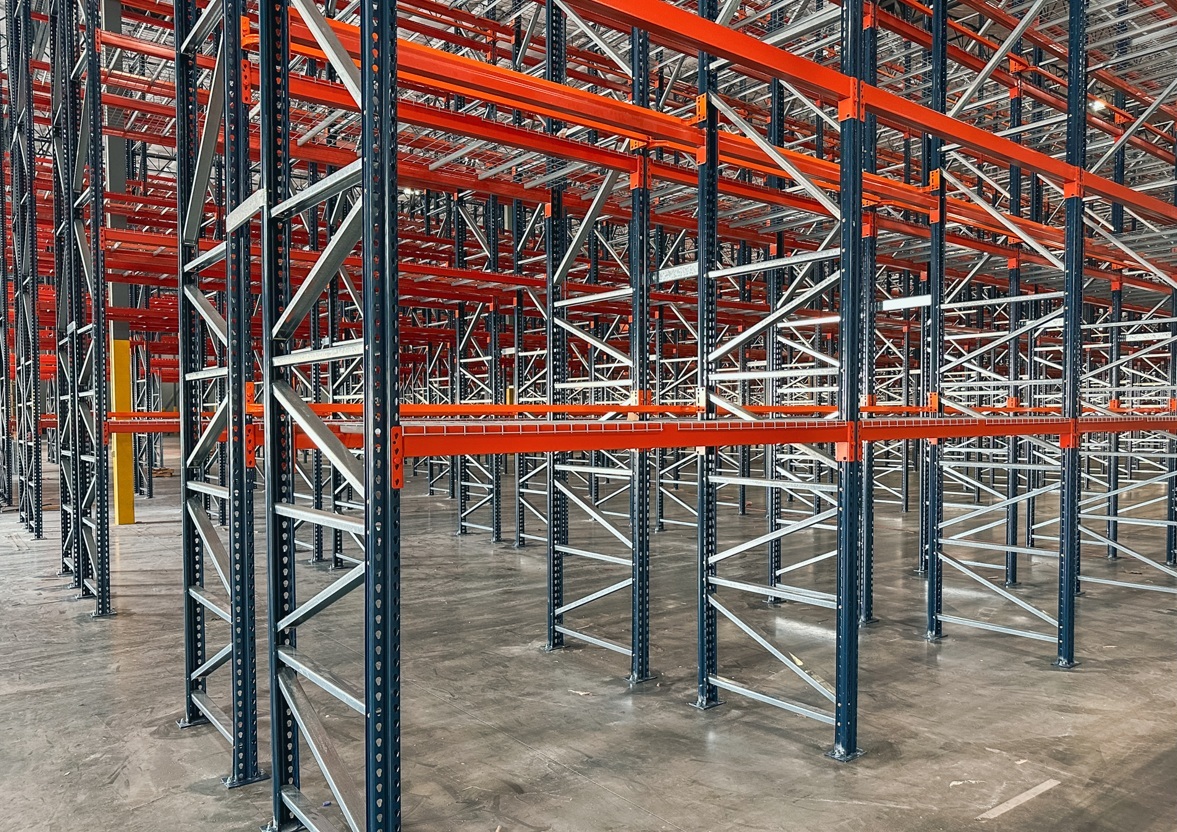 Selective Pallet Rack - Industrial Warehouse Racking in Ocala